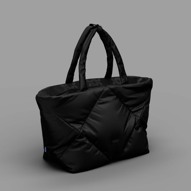 OEM Metro Lady Quilted Crossbody Bag in Black Nylon